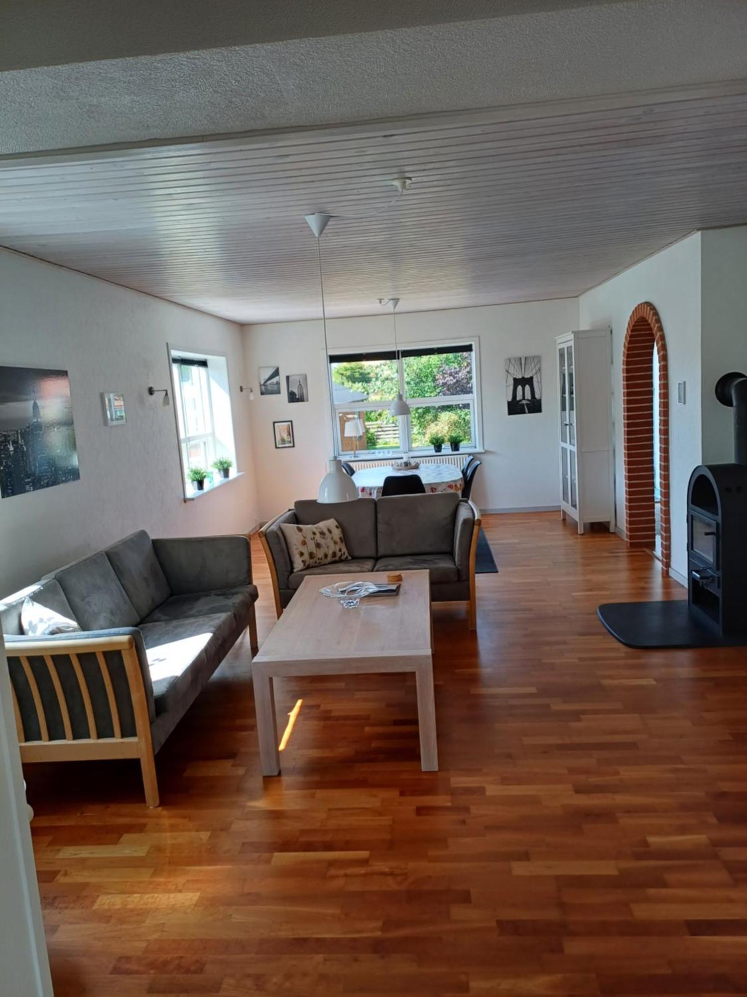 Bjergby Sonderbo Feriehus Экстерьер фото